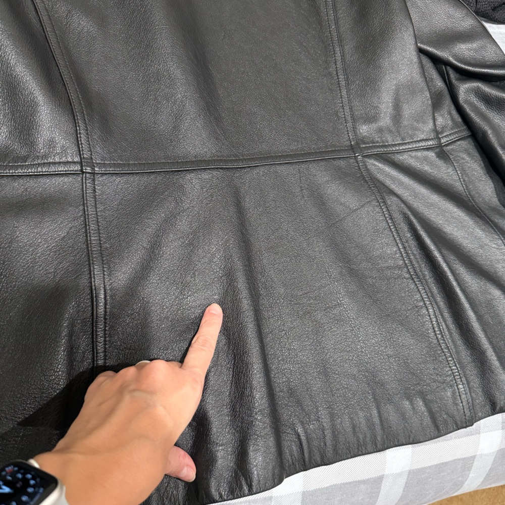 Women’s Button Down Leather Jacket - image 8